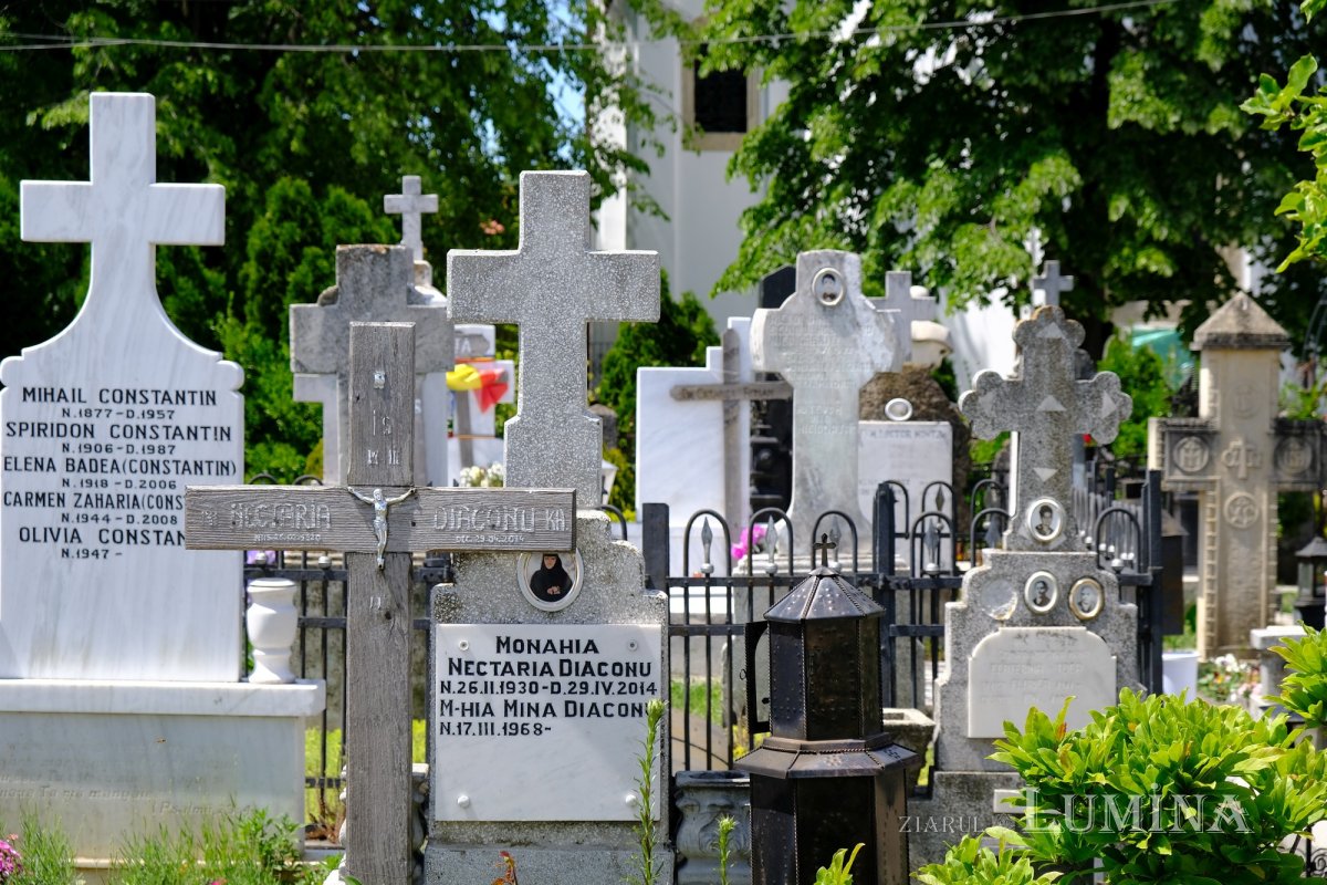 Icoana făcătoare de minuni a Maicii Domnului de la Mănăstirea Ghighiu 177086