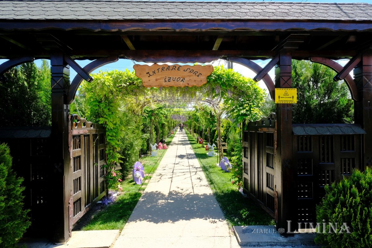 Icoana făcătoare de minuni a Maicii Domnului de la Mănăstirea Ghighiu 177113