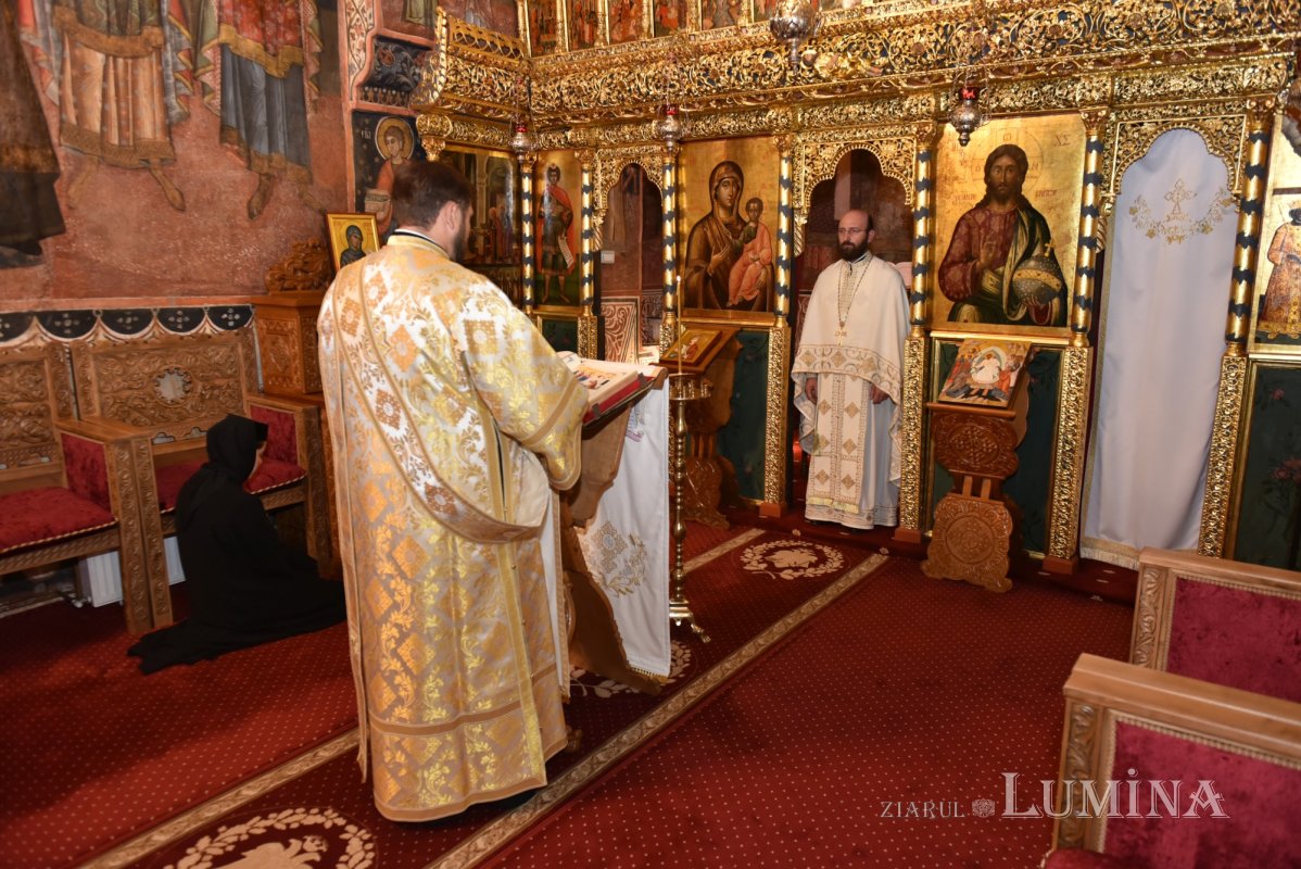 „Rugăciunea noastră pentru cei bolnavi este semn al iubirii smerite şi milostive” 177393