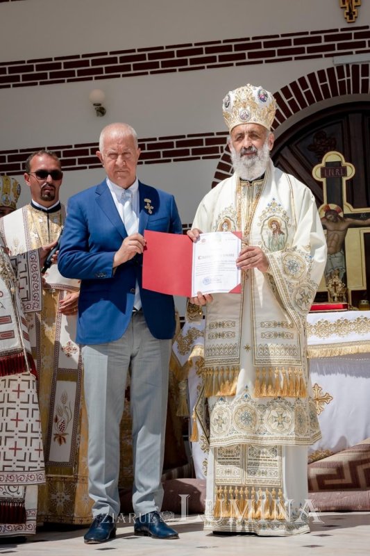Târnosirea noului lăcaș al Mănăstirii „Hristos Pantocrator” din Alba Iulia 177445