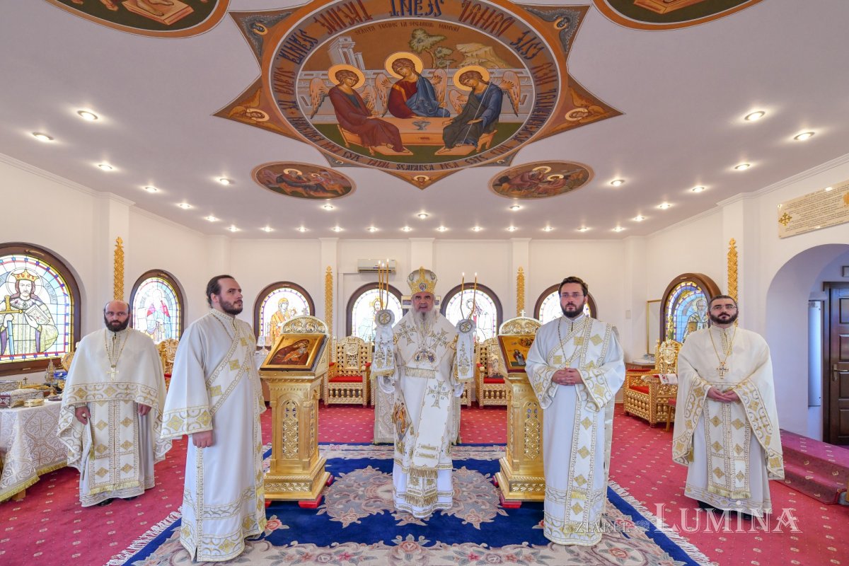 „Sfântul Proroc Ilie ne îndeamnă să păstrăm dreapta credinţă” 177627