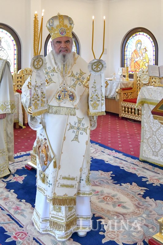 „Sfântul Proroc Ilie ne îndeamnă să păstrăm dreapta credinţă” 177628