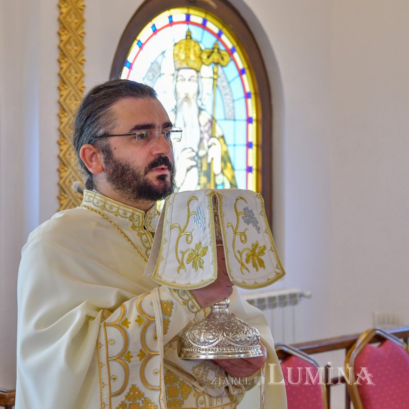 „Sfântul Proroc Ilie ne îndeamnă să păstrăm dreapta credinţă” 177638