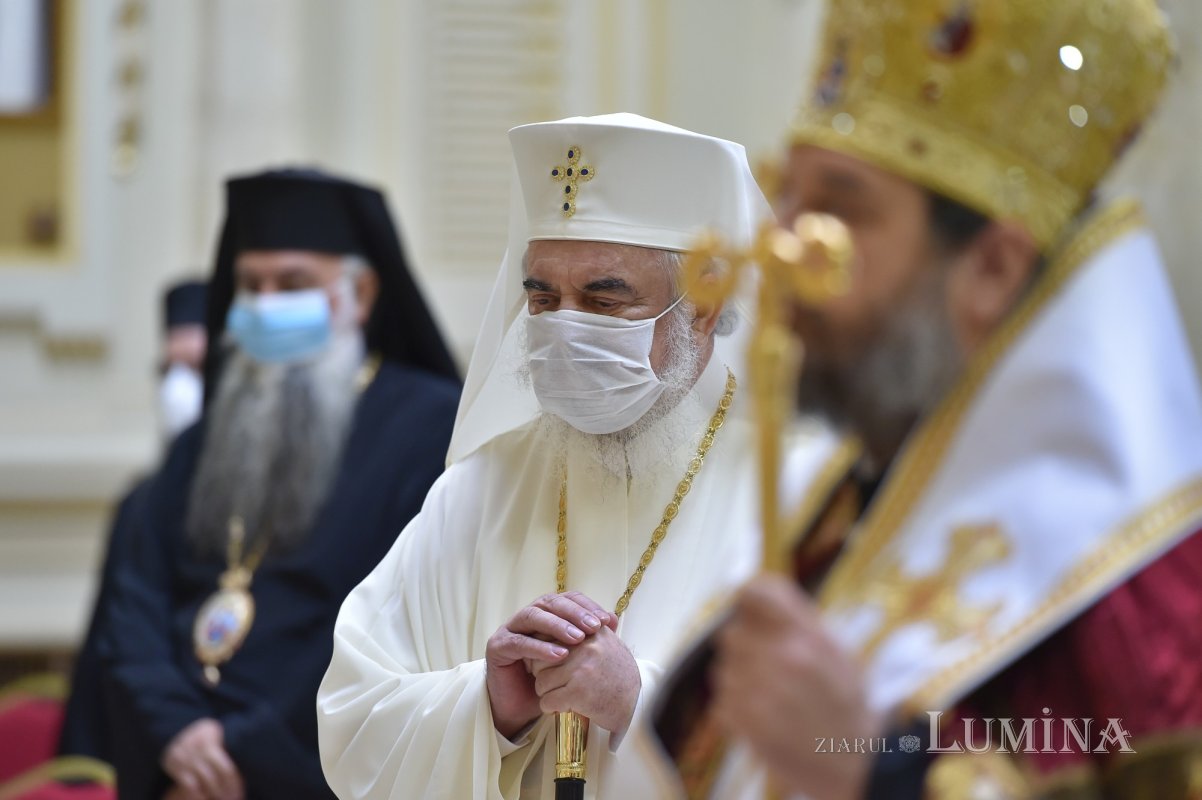 Ședință de lucru a Sfântului Sinod dedicată evaluării și intensificării pastorației  177738