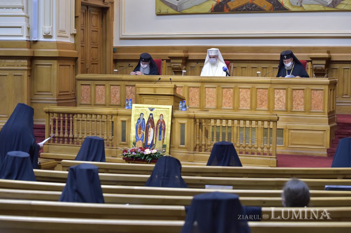 Ședință de lucru a Sfântului Sinod dedicată evaluării și intensificării pastorației  177751