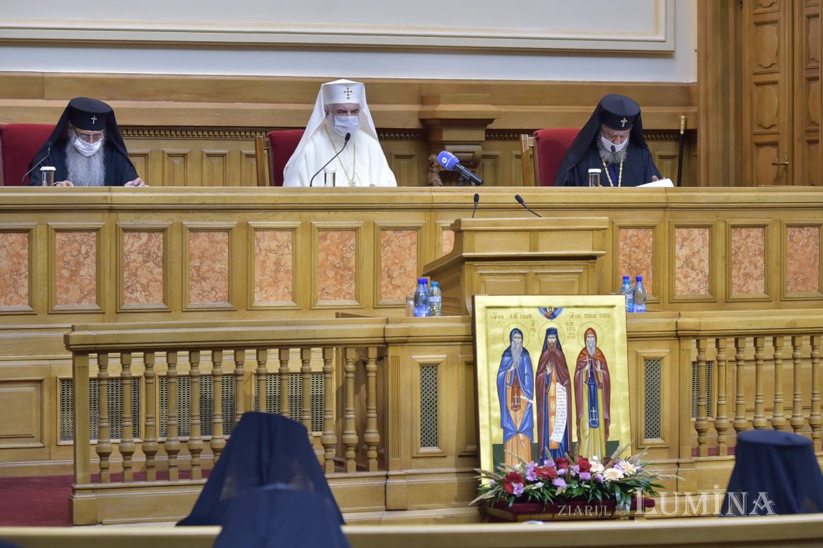 Ședință de lucru a Sfântului Sinod dedicată evaluării și intensificării pastorației  177753