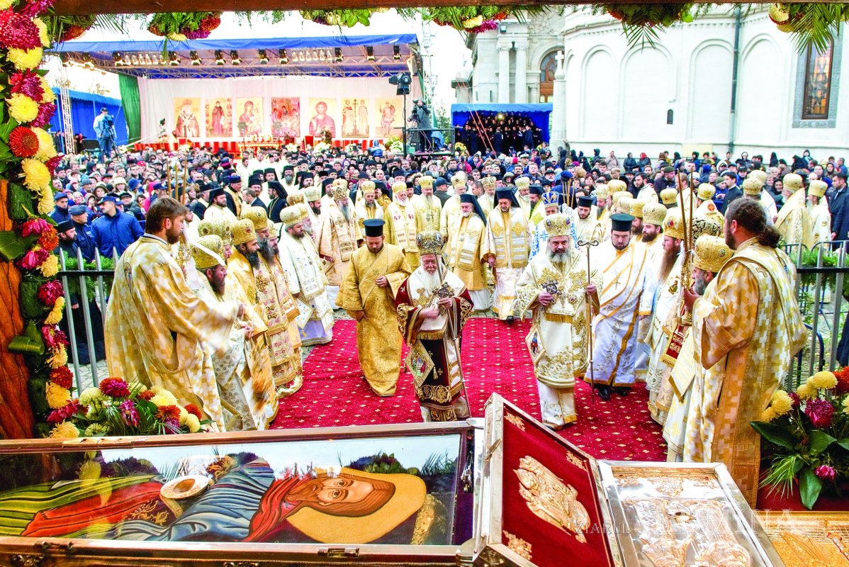 7 trepte din viața Preafericitului Părinte Patriarh Daniel al României 177807