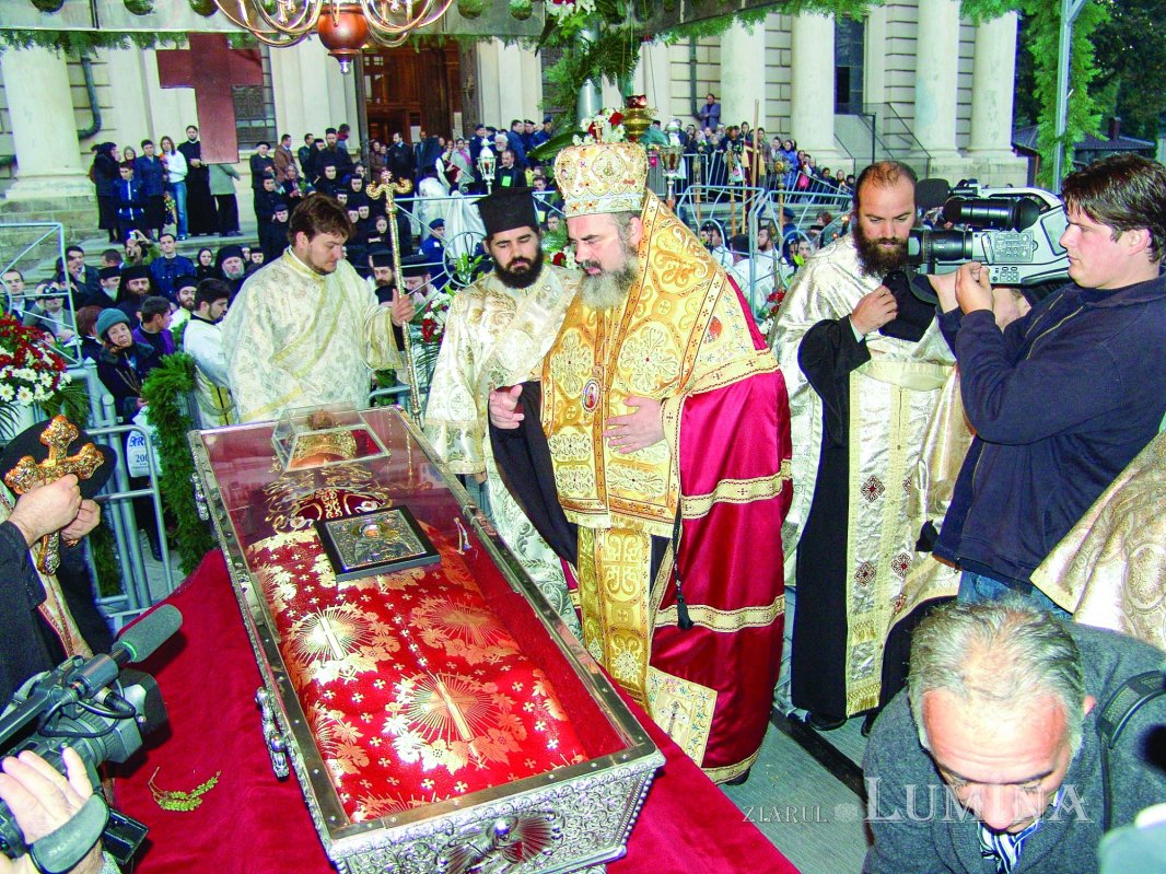 7 trepte din viața Preafericitului Părinte Patriarh Daniel al României 177825