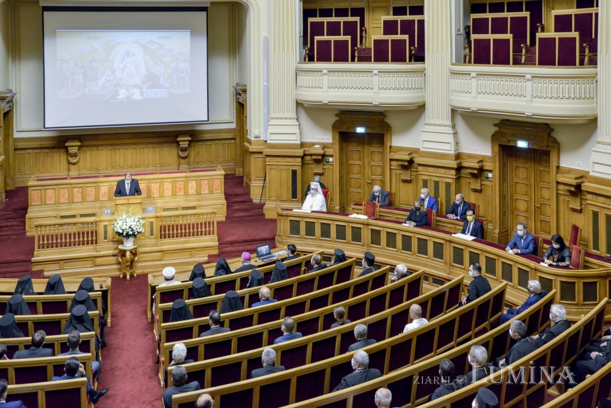 Moment aniversar la Palatul Patriarhiei 177995