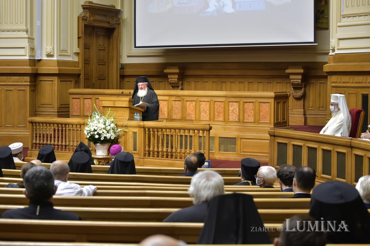 Moment aniversar la Palatul Patriarhiei 178016