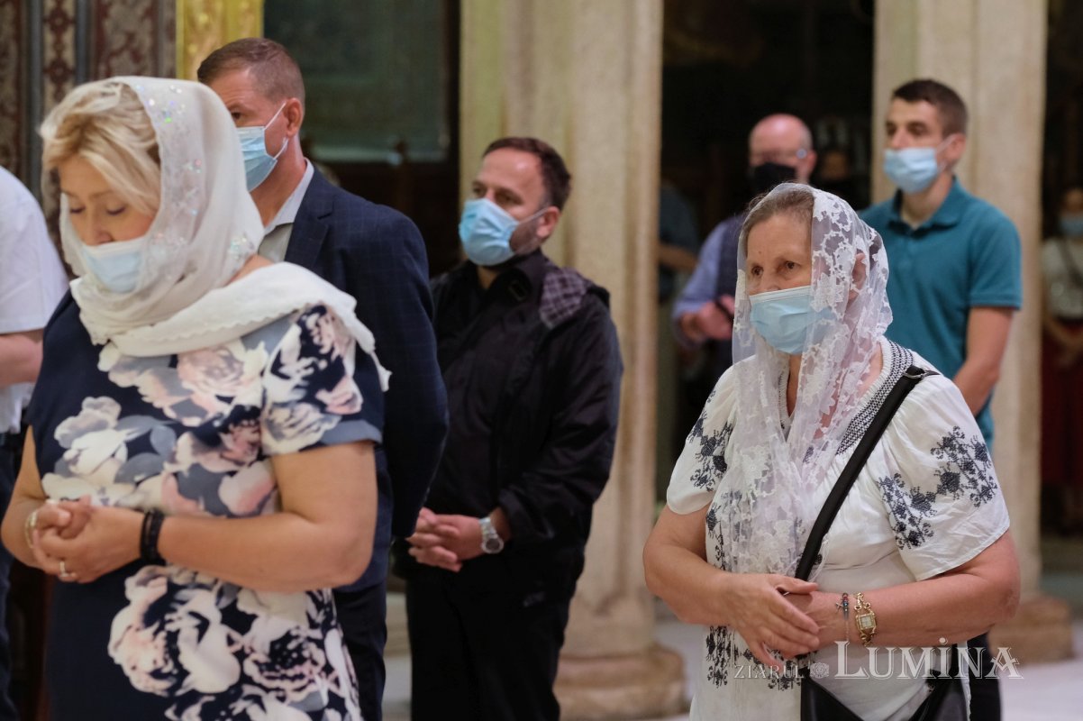 Rugăciune și mulțumire la împlinirea a 70 de ani de viață ai Patriarhului României  177905