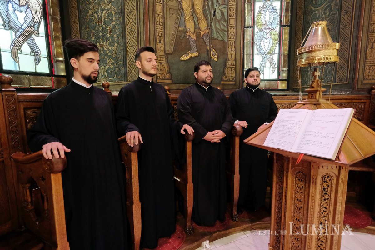 Rugăciune și mulțumire la împlinirea a 70 de ani de viață ai Patriarhului României  177906