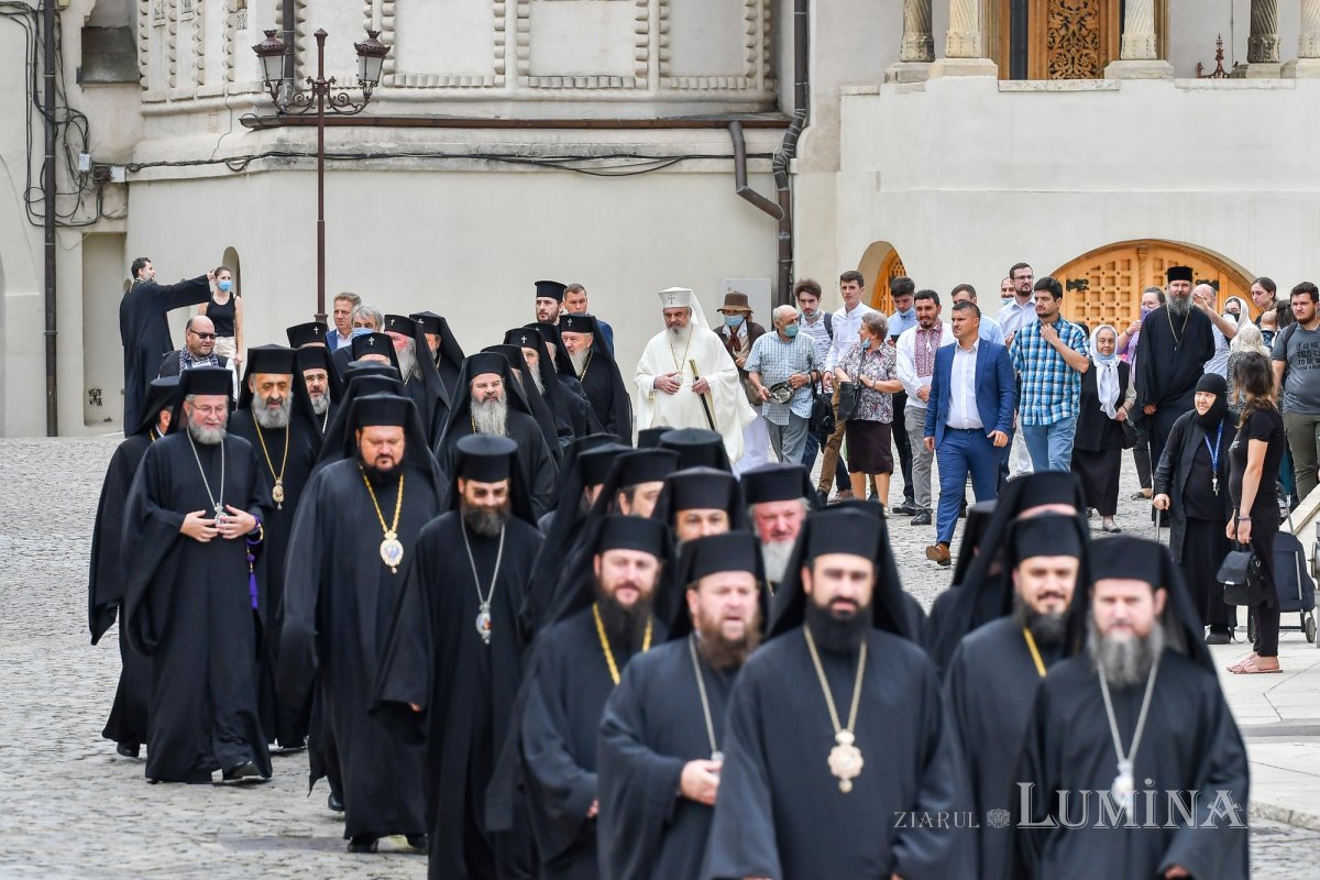 Rugăciune și mulțumire la împlinirea a 70 de ani de viață ai Patriarhului României  177954