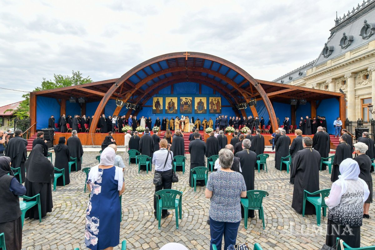 Rugăciune și mulțumire la împlinirea a 70 de ani de viață ai Patriarhului României  177968