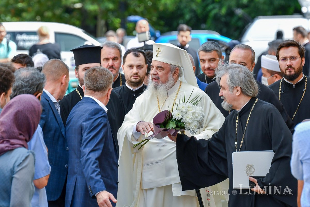 Rugăciune și mulțumire la împlinirea a 70 de ani de viață ai Patriarhului României  177986