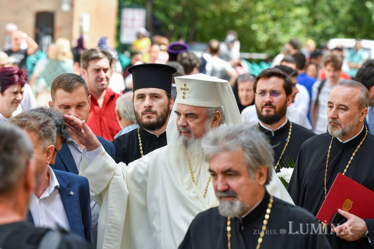 Rugăciune și mulțumire la împlinirea a 70 de ani de viață ai Patriarhului României  177987