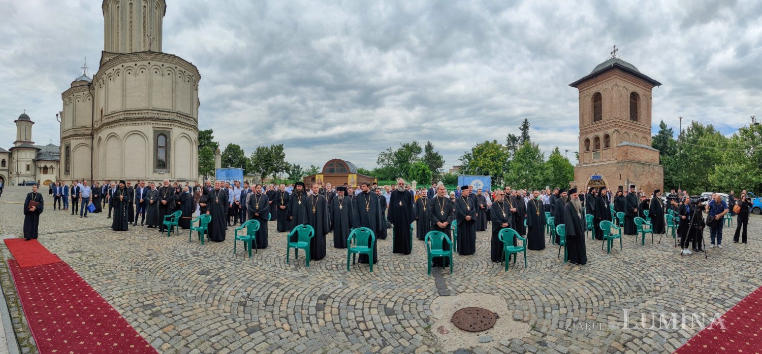 Rugăciune și mulțumire la împlinirea a 70 de ani de viață ai Patriarhului României  177988