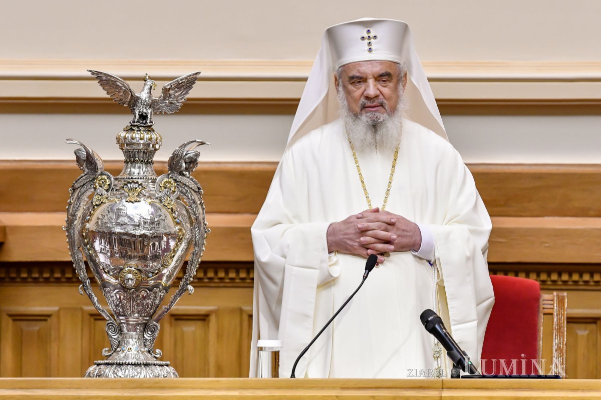 Vas binecuvântat, purtător al darurilor duhovnicești pentru Patriarhul României 177890