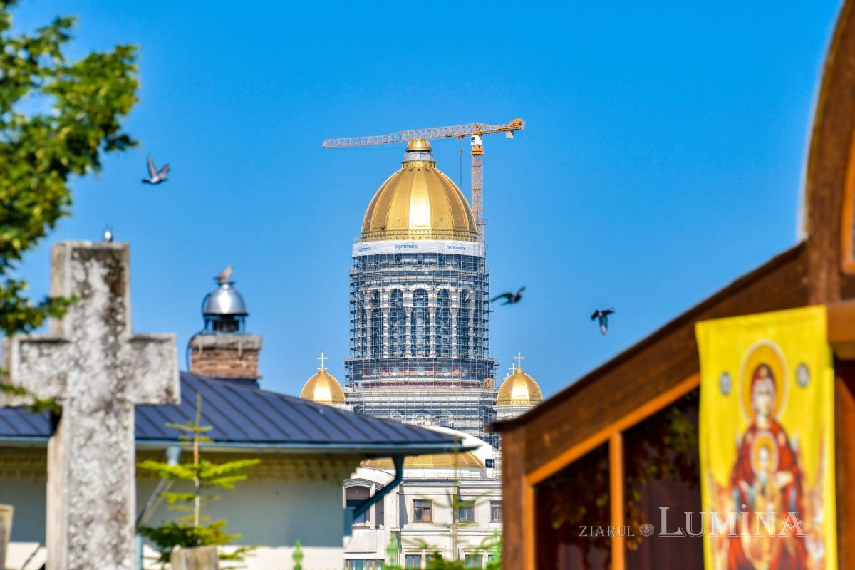 Duminica a 5-a după Rusalii la Catedrala Patriarhală 178160