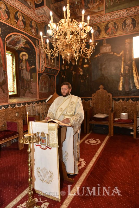 „Hristos Domnul redă oamenilor demnitatea, libertatea şi bunătatea sufletului” 178176