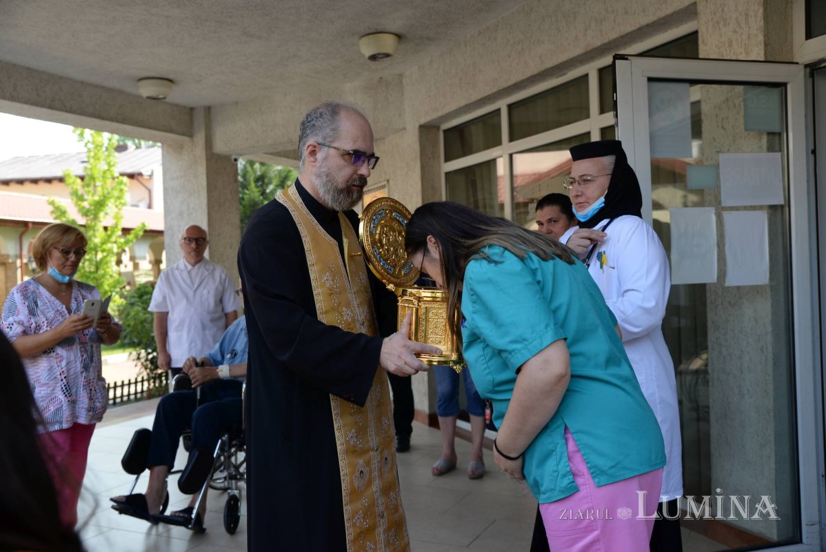 Procesiune de hram la Biserica „Sfântul Pantelimon”-Foişorul de Foc din București 178342