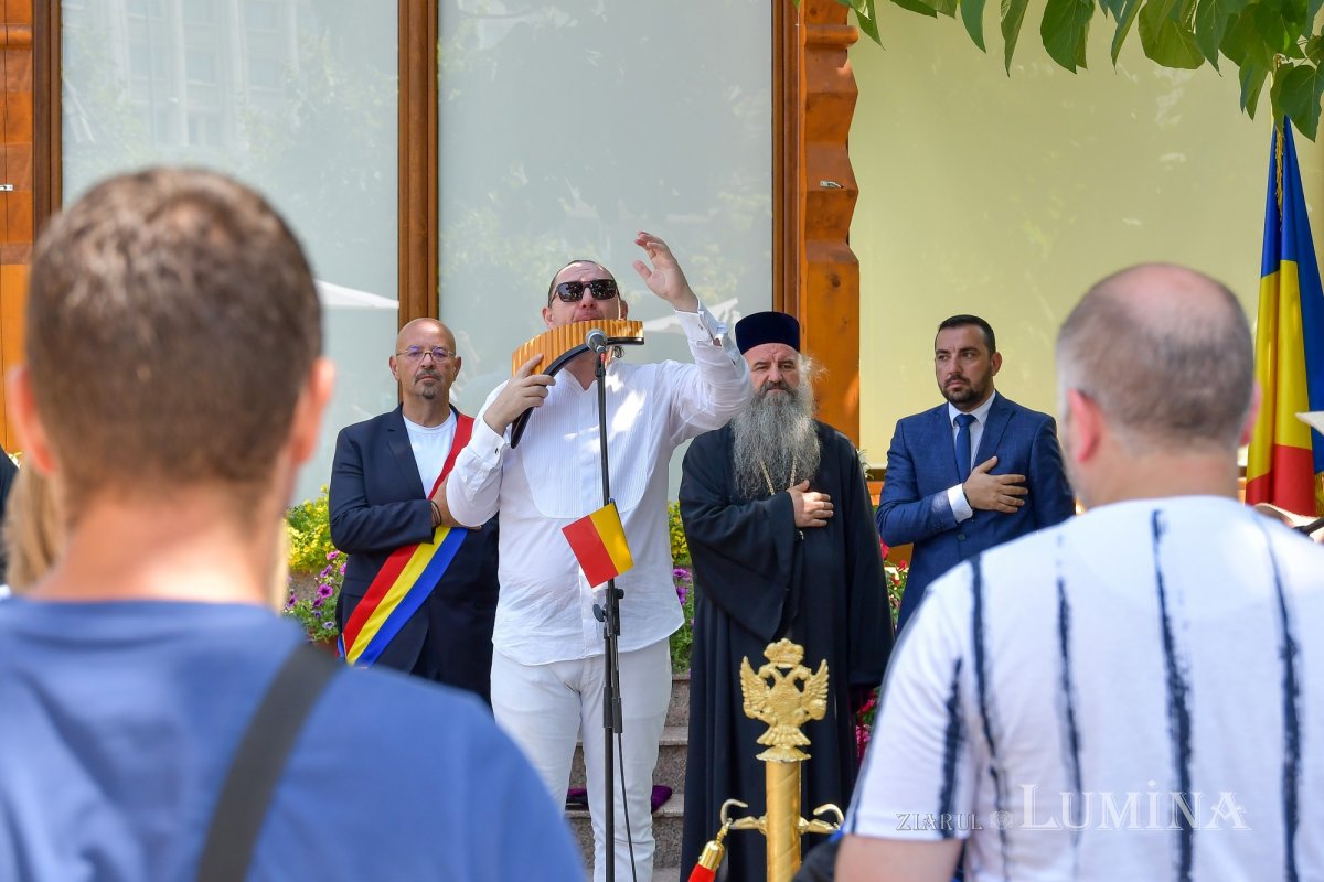 Prinos de cântări interpretate la nai de ziua unui simbol național  178639