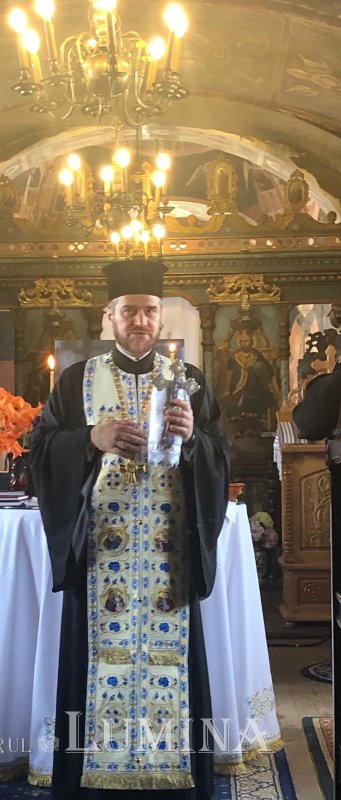 Părintele academician Mircea Păcurariu, pomenit la Sibiel 178698