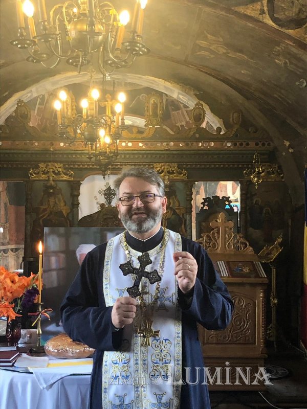 Părintele academician Mircea Păcurariu, pomenit la Sibiel 178713