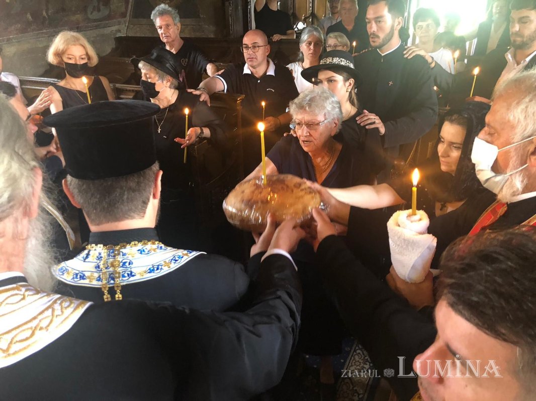 Părintele academician Mircea Păcurariu, pomenit la Sibiel 178728