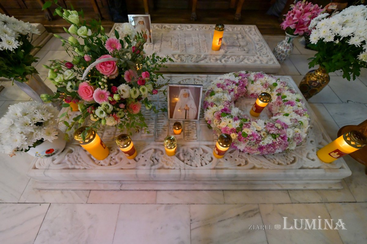 Slujbă de pomenire pentru Patriarhii Iustin și Teoctist la Catedrala Patriarhală 178783