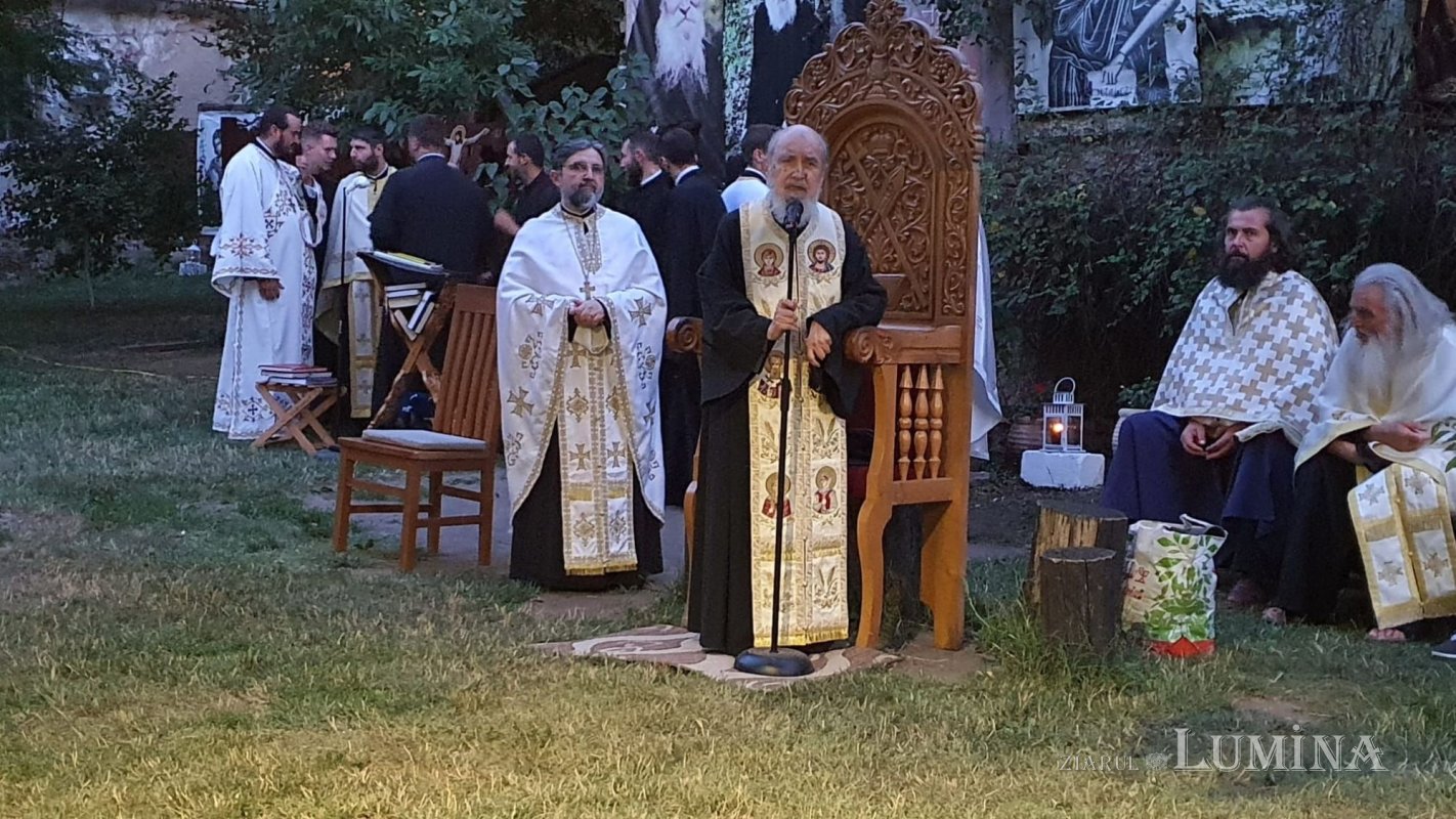 IPS Timotei și PS Ignatie la sărbătoarea ocrotitorului Facultăţii de Teologie din Arad 180175