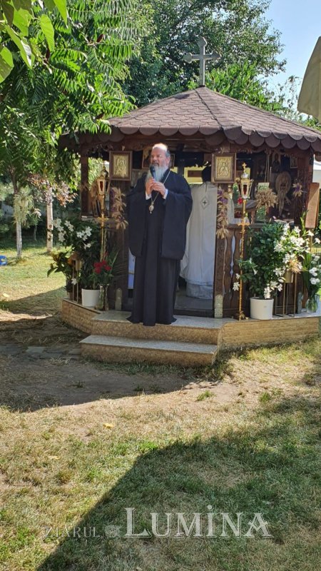 IPS Timotei și PS Ignatie la sărbătoarea ocrotitorului Facultăţii de Teologie din Arad 180178