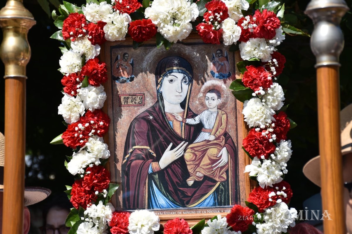 Pelerinajul „La Nicula colo-n deal” 180290