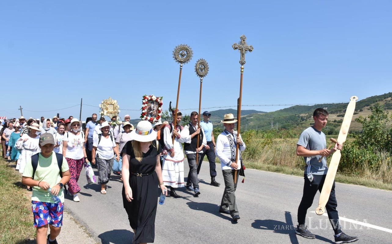 Pelerinajul „La Nicula colo-n deal” 180293