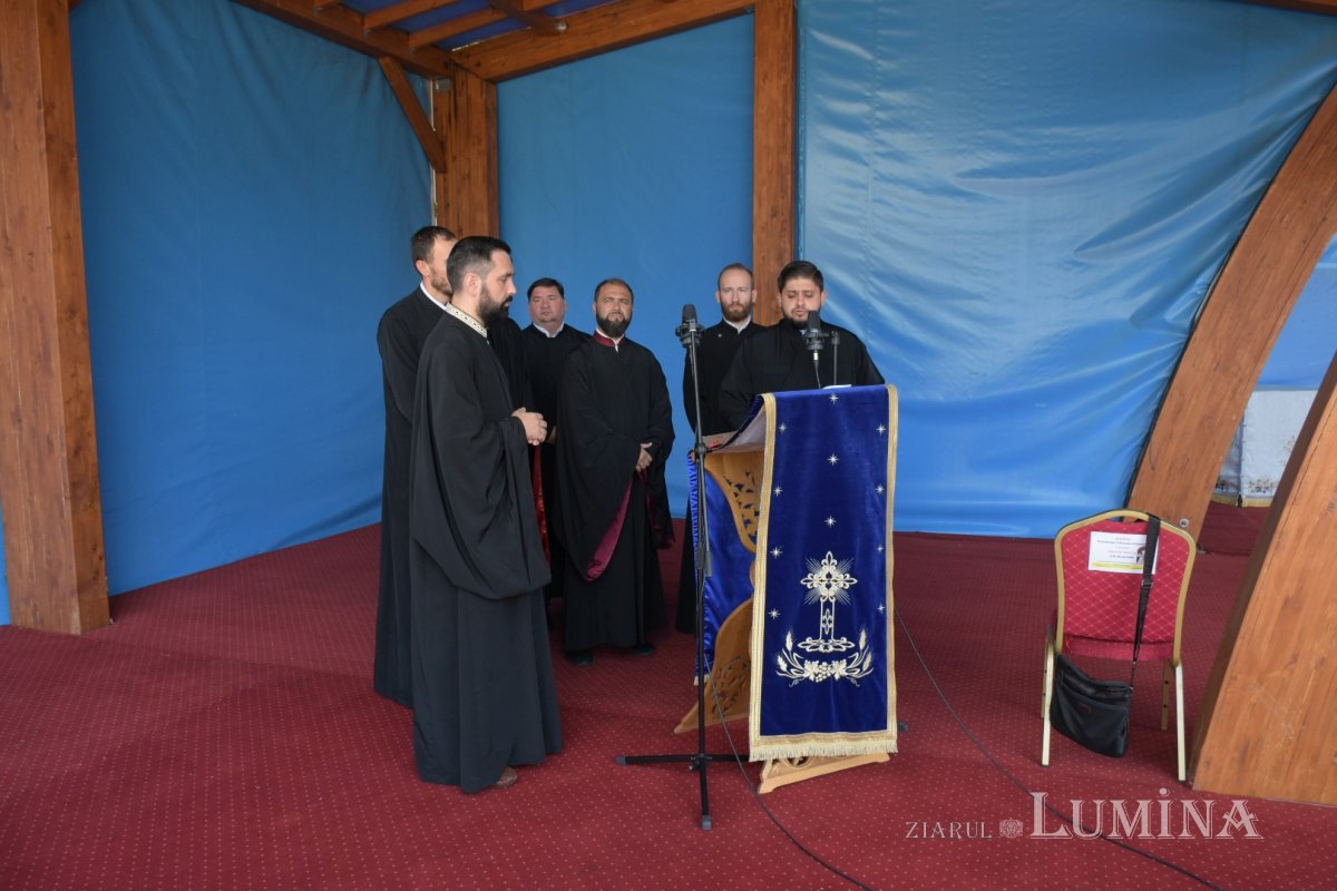 Prohodul Maicii Domnului la Catedrala Patriarhală 180301