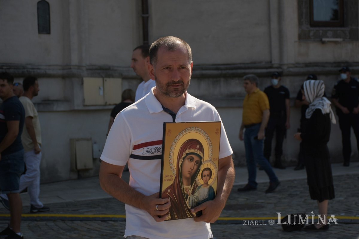 Prohodul Maicii Domnului la Catedrala Patriarhală 180309