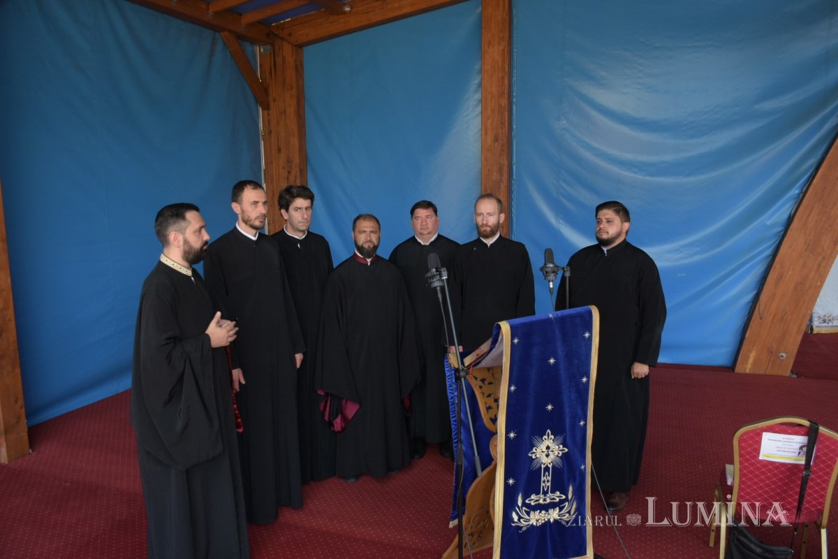 Prohodul Maicii Domnului la Catedrala Patriarhală 180311