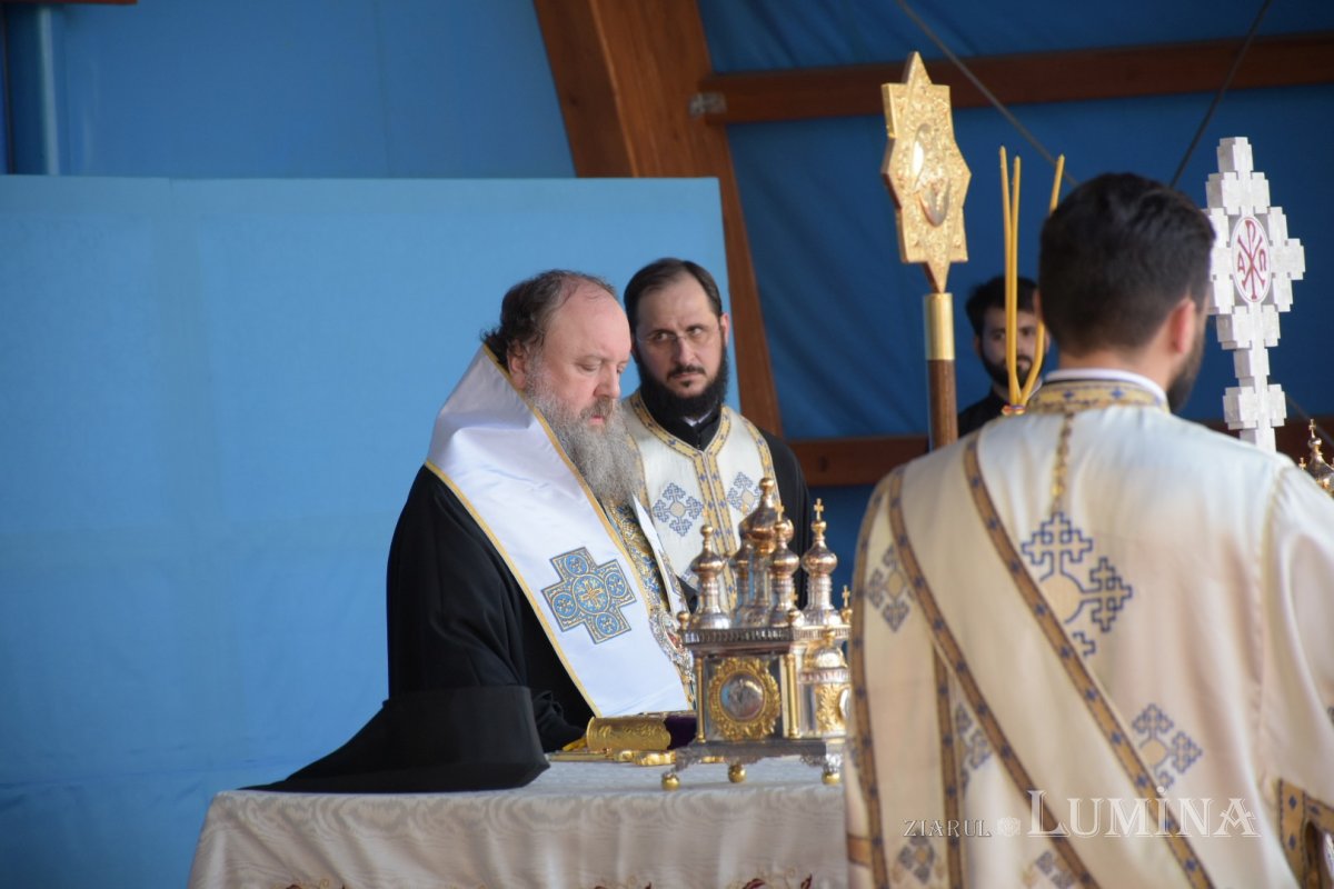 Prohodul Maicii Domnului la Catedrala Patriarhală 180312