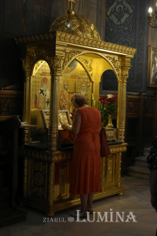 Prohodul Maicii Domnului la Catedrala Patriarhală 180323