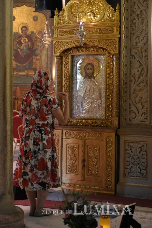 Prohodul Maicii Domnului la Catedrala Patriarhală 180327