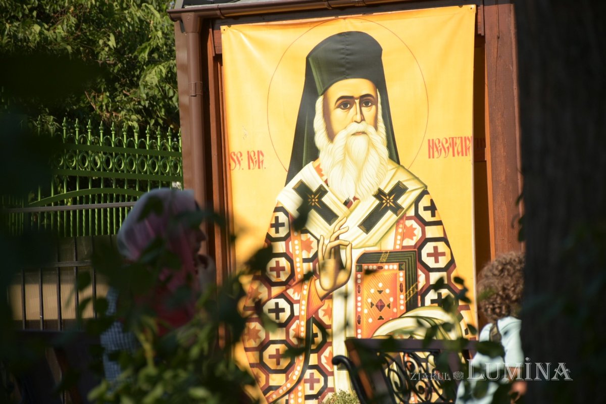 Prohodul Maicii Domnului la Catedrala Patriarhală 180331