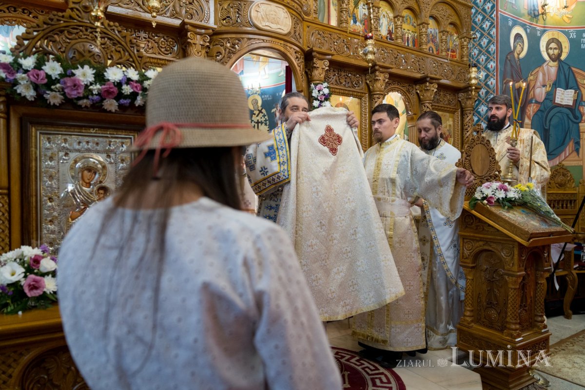 Sfințirea Altarului de vară al Mănăstirii Piatra Sfântă din Iași 180264