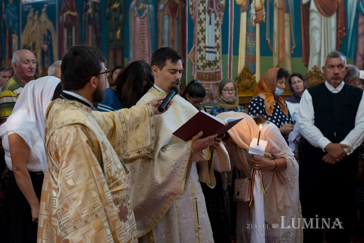 Sfințirea Altarului de vară al Mănăstirii Piatra Sfântă din Iași 180266
