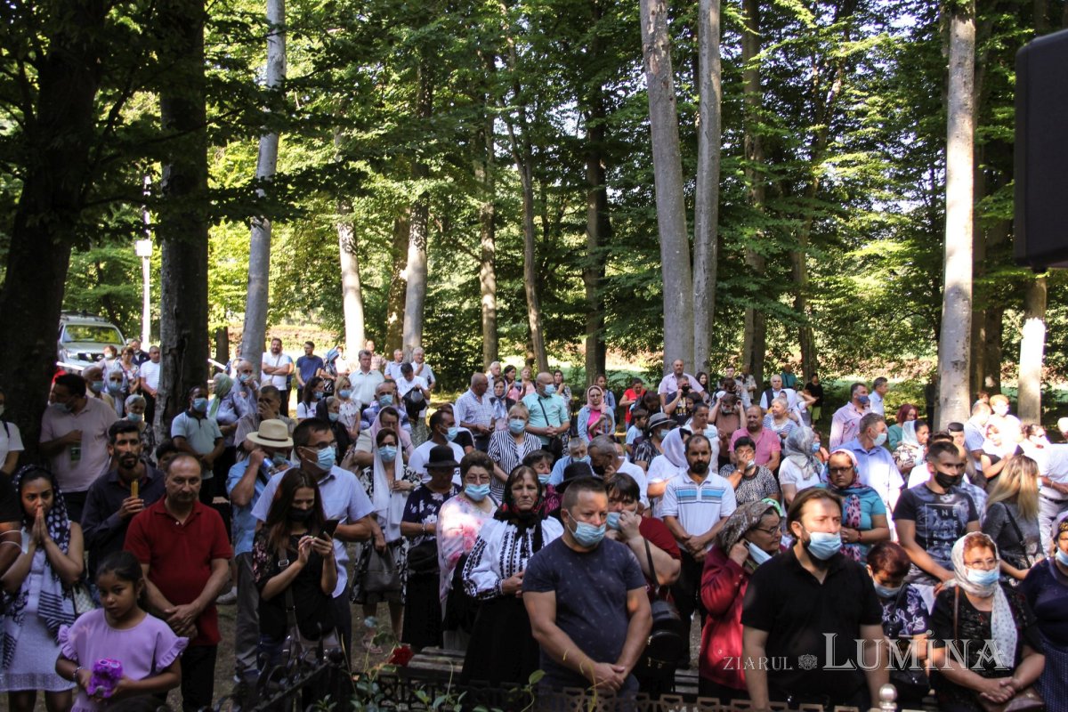 Sărbătoare la Mănăstirea Brâncoveanu de la Sâmbăta de Sus 180563