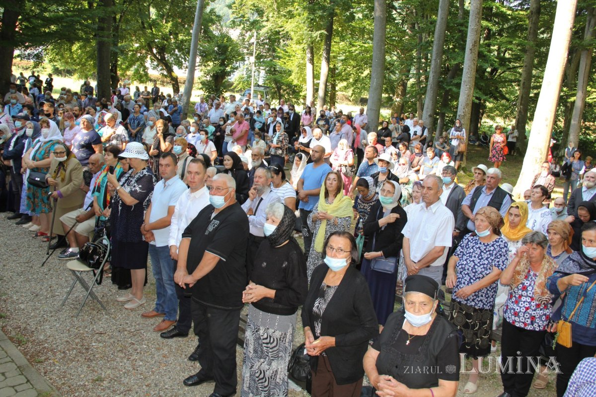 Sărbătoare la Mănăstirea Brâncoveanu de la Sâmbăta de Sus 180568