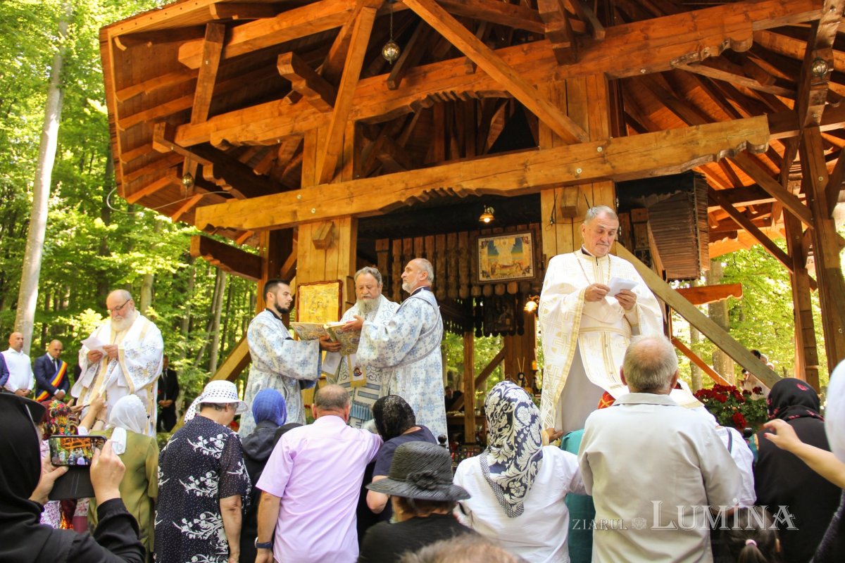 Sărbătoare la Mănăstirea Brâncoveanu de la Sâmbăta de Sus 180579