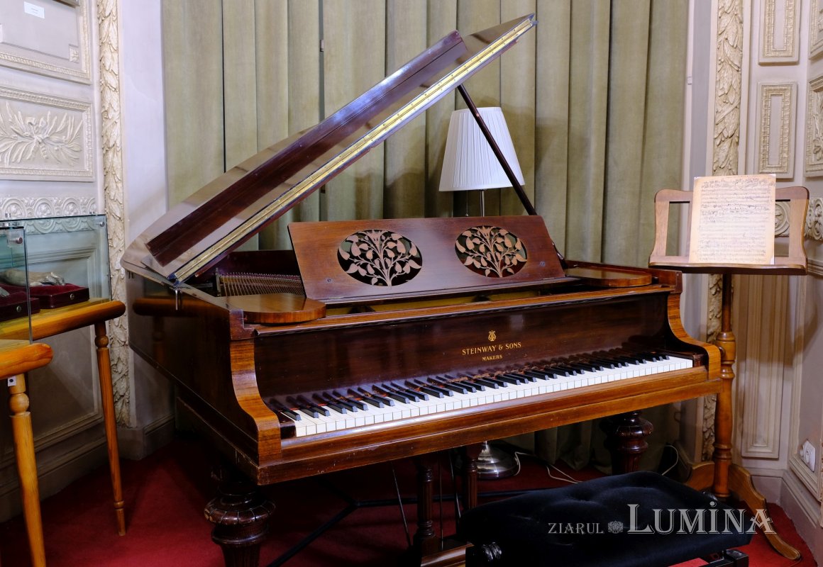 Acasă la muzica însăși 181204