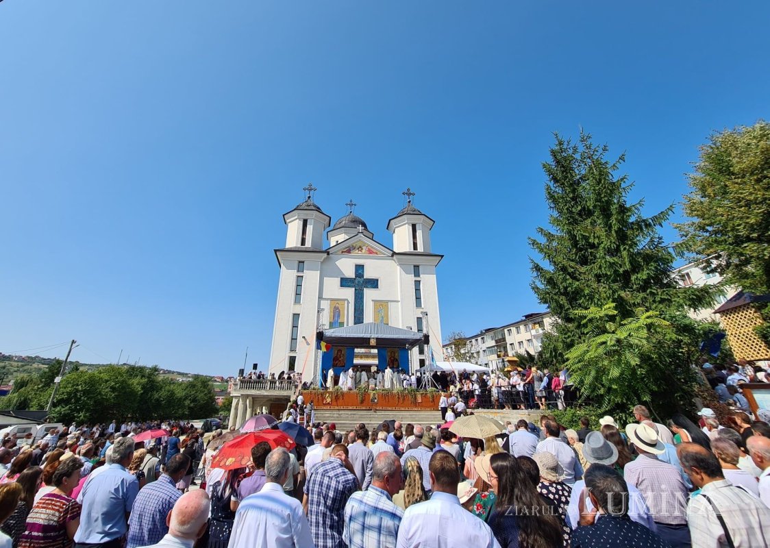 Târnosirea Bisericii „Sfânta Treime” și „Sfinții Trei Ierarhi” din Dej 181510