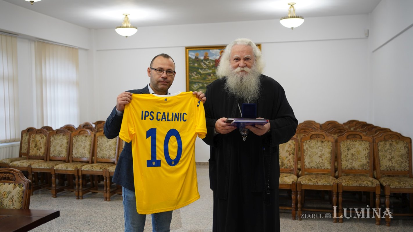 „Ordinul Mușatinilor” pentru doi iubitori ai sportului 181808