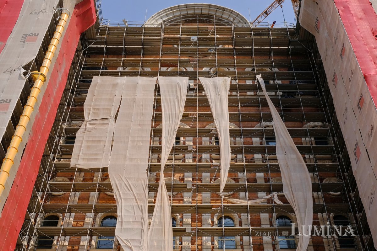 Şantierul Catedralei Naţionale la sfârşitul verii 181792